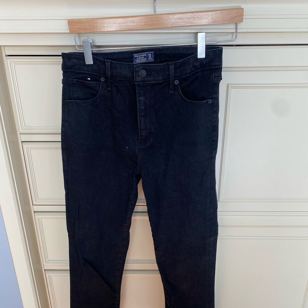 Black abercrombie jeans